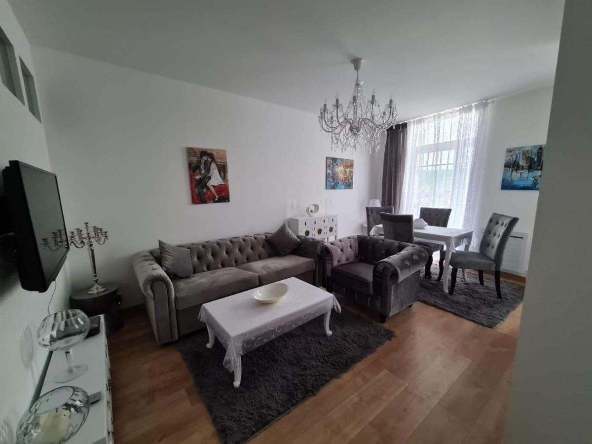Апартаменти Selenite Террассон-Лавільдьє Екстер'єр фото